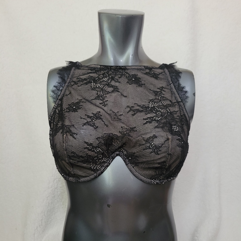 Victoria's Secret High neck unlined bra- size 36DD